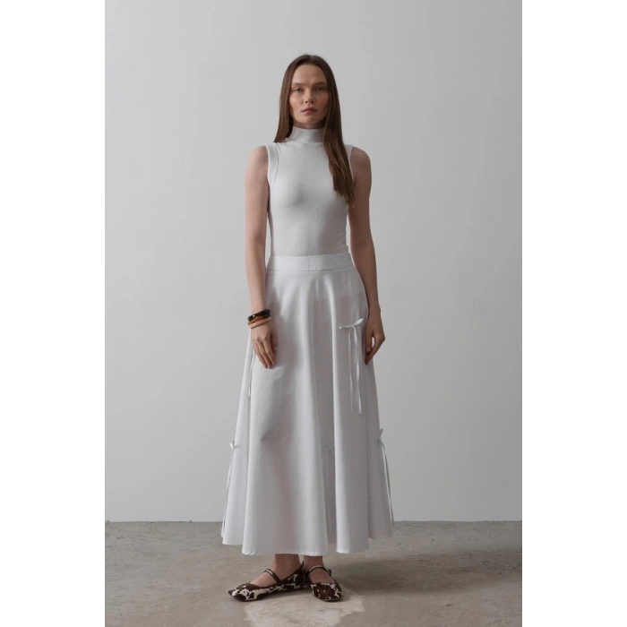 Fiyonk Kloş Etek - Beyaz