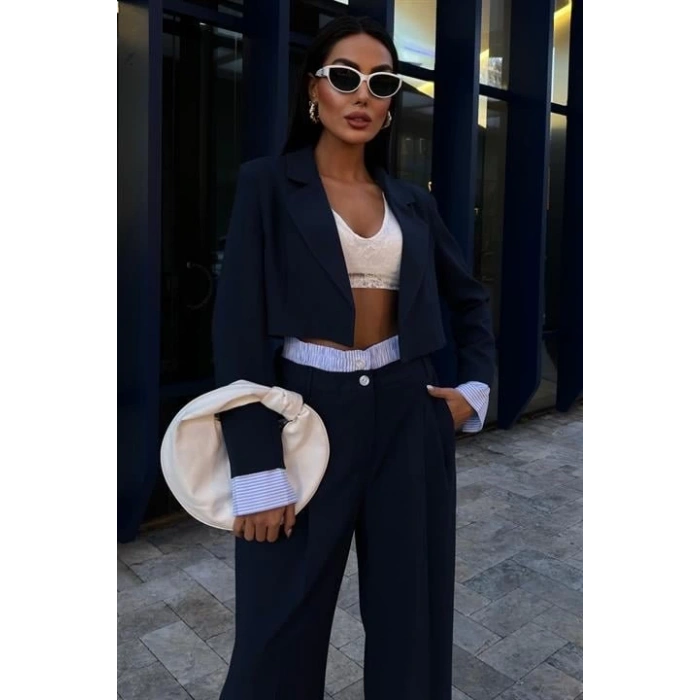 Garni Detaylı Crop Ceketli Takım 10075