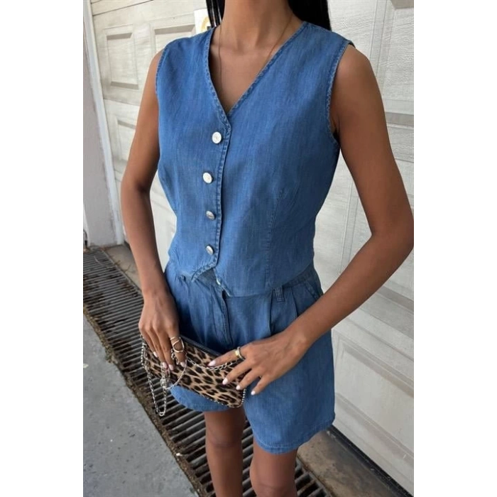 Gümüş Düğmeli Yelek Ve Şort Tensel Takım 10174