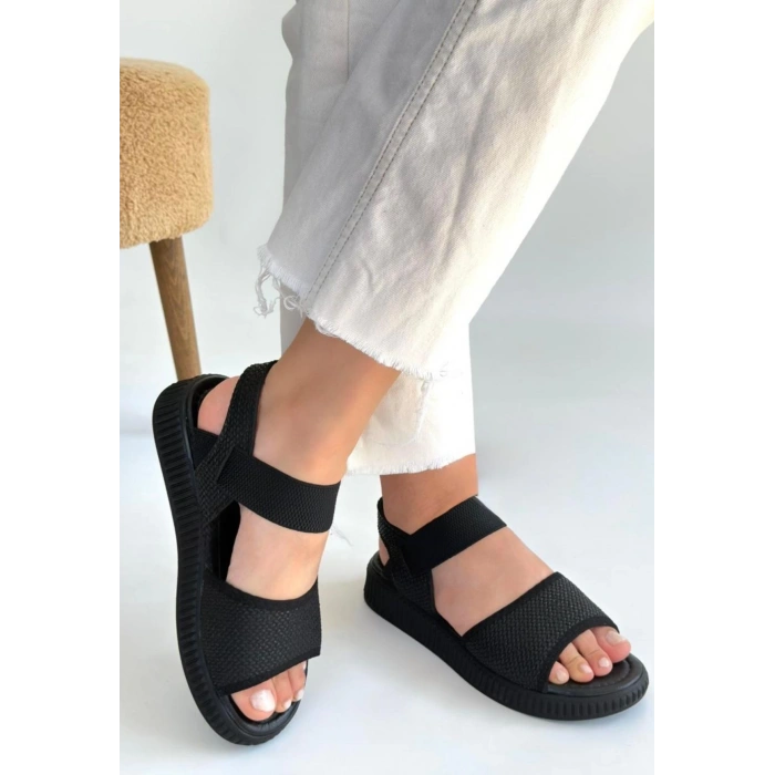 Jake Siyah Hasır Cilt Sandalet