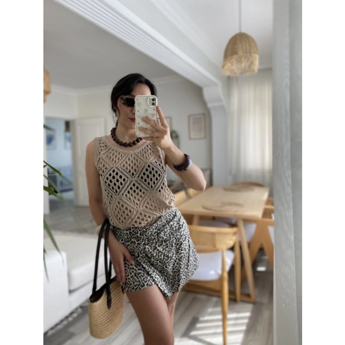 Kadın Askılı Yuvarlak Yaka Geometrik Desenli Triko Bluz