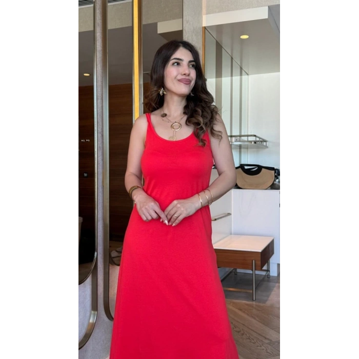 Kadın Askılı Yuvarlak Yakalı Viskon Elbise