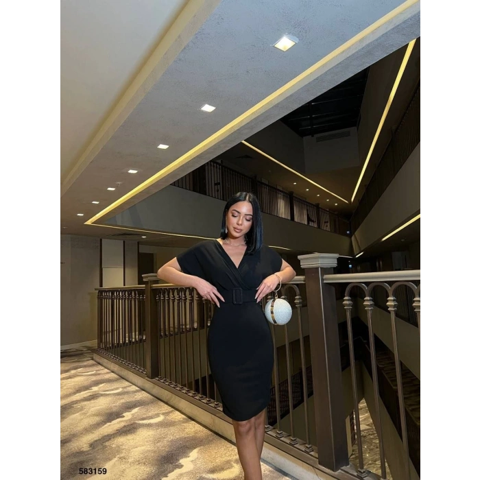 Kadın Dalgıç Krep V Yaka Ve Sırt Dekolte Detaylı Elbise