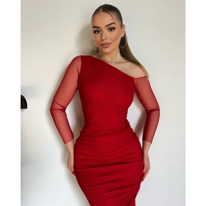 Kadın Kolları Tül Detay Omuz Dekolteli Diz üstü Kalem Elbise