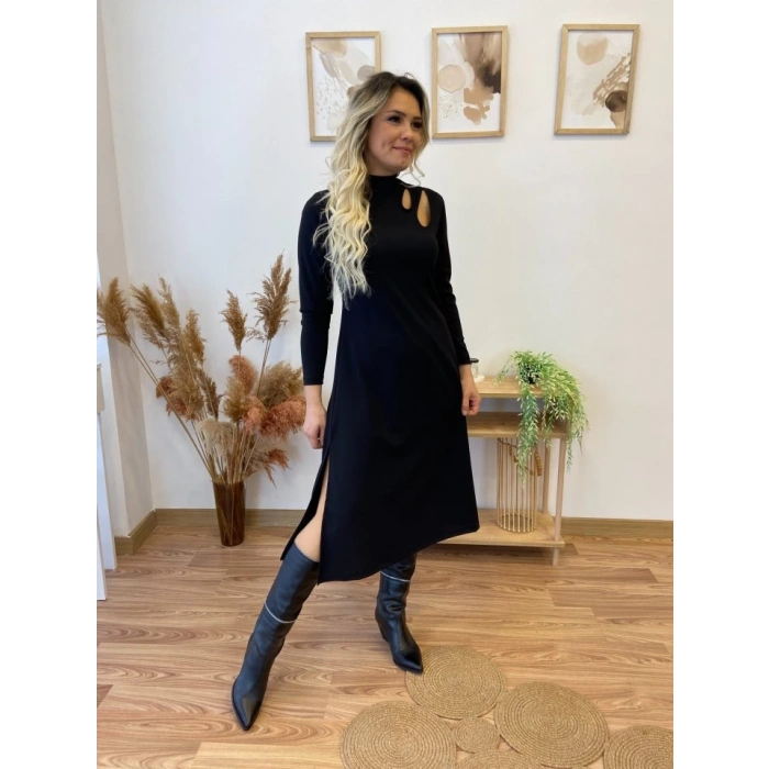 Kadın Uzun Kollu Balıkçı Yaka Omuzda Damla Detaylı Yırtmaçlı Krep Midi Elbise