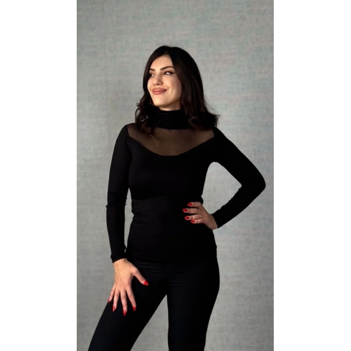 Kadın Uzun Kollu Balıkçı Yaka önü Tül Detay Kaşkorse Kumaş Bluz