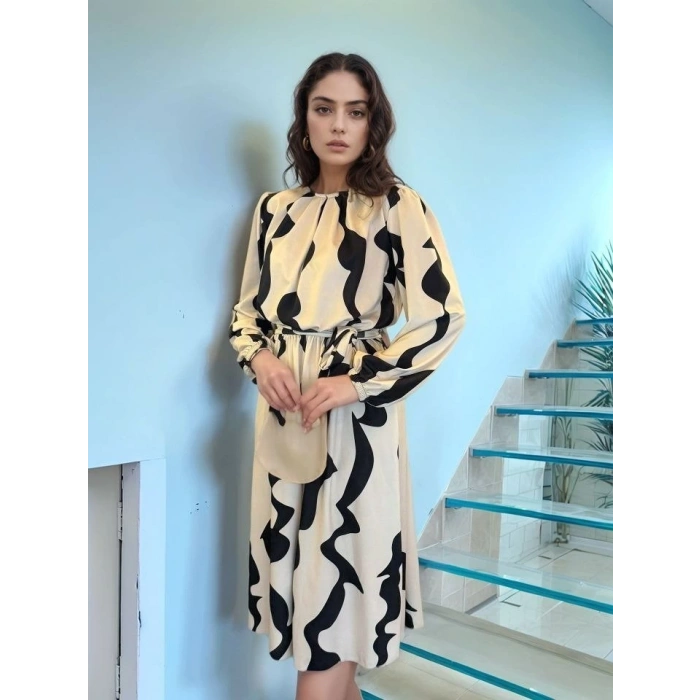 Kadın Uzun Kollu Bisiklet Yaka Geometrik Desenli Midi Dalgıç Elbise