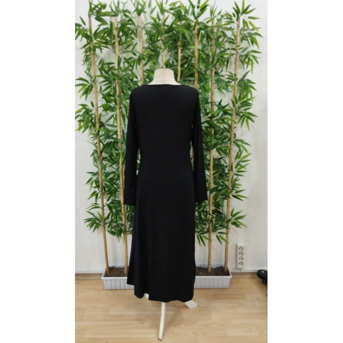 Kadın Uzun Kollu V Yakalı Blok Desenli Viskon Elbise