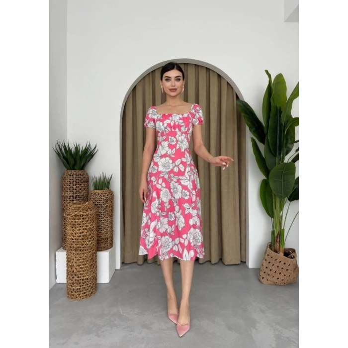 Kare Yaka Çiçekli Elbise