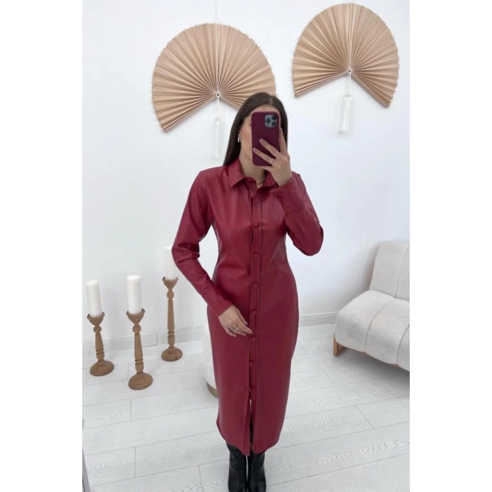 Kırmızı Boydan Düğmeli Deri Elbise