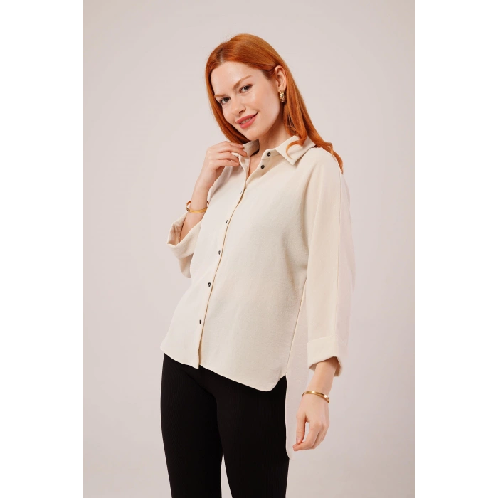 Kol Katlama Detaylı Bej Gömlek