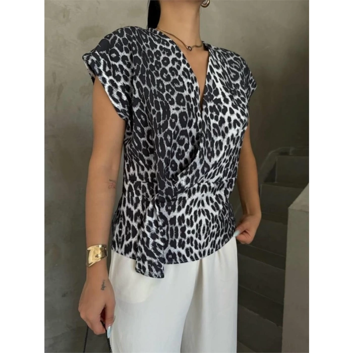 LEOPAR DESEN YANDAN BAĞLAMA DETAYLI BLUZ - Gri