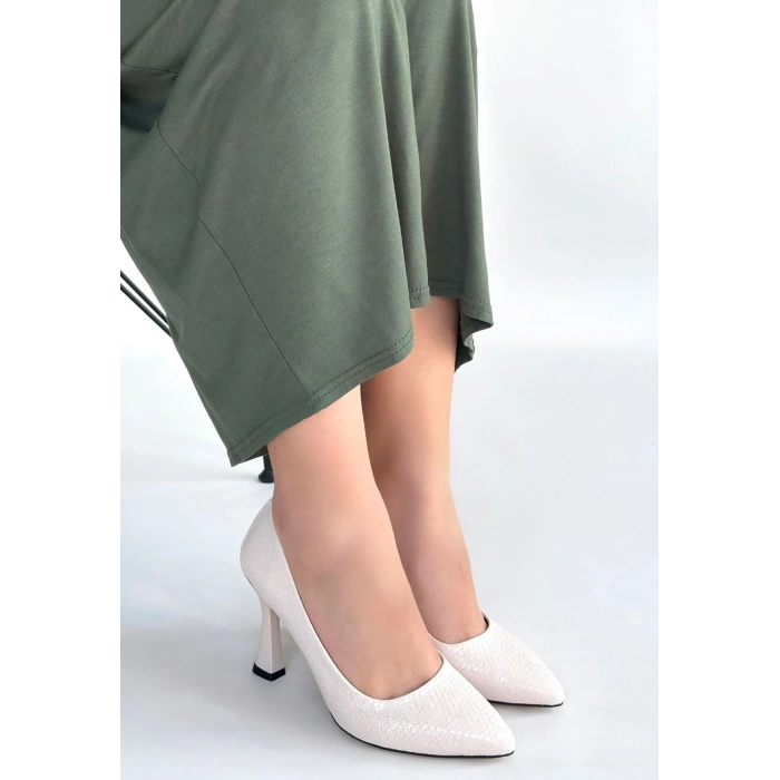 Merio Bej Baskılı Rugan Topuklu Ayakkabı