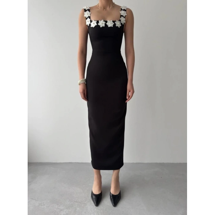 Mıng Çiçek Detaylı Elbise