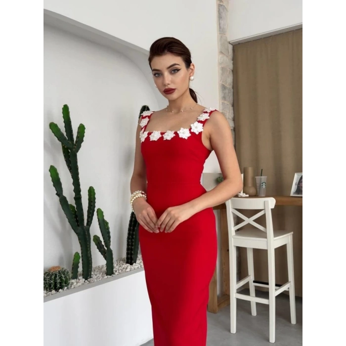 Mıng Çiçek Detaylı Elbise