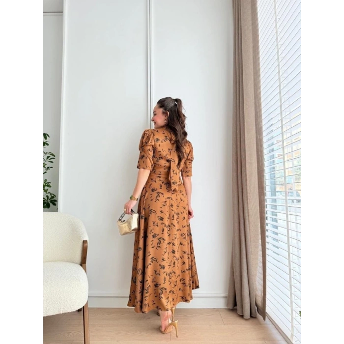 Moccah Yakası Bağlama Detaylı Elbise