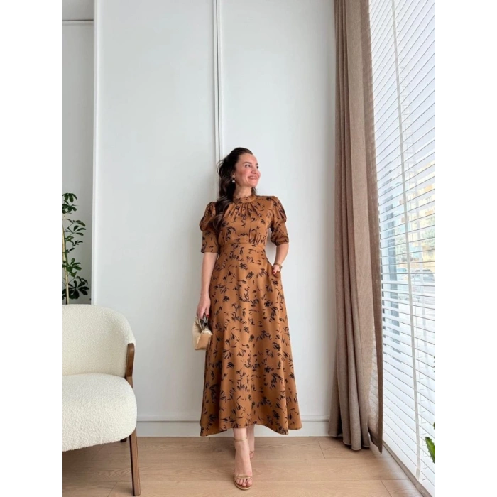 Moccah Yakası Bağlama Detaylı Elbise