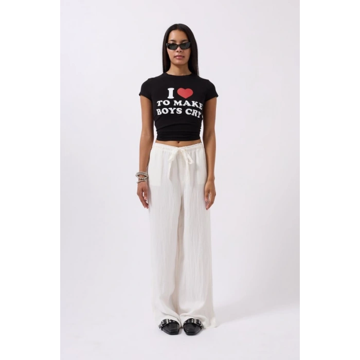 Nakış Detay Baskılı Crop T-Shirt