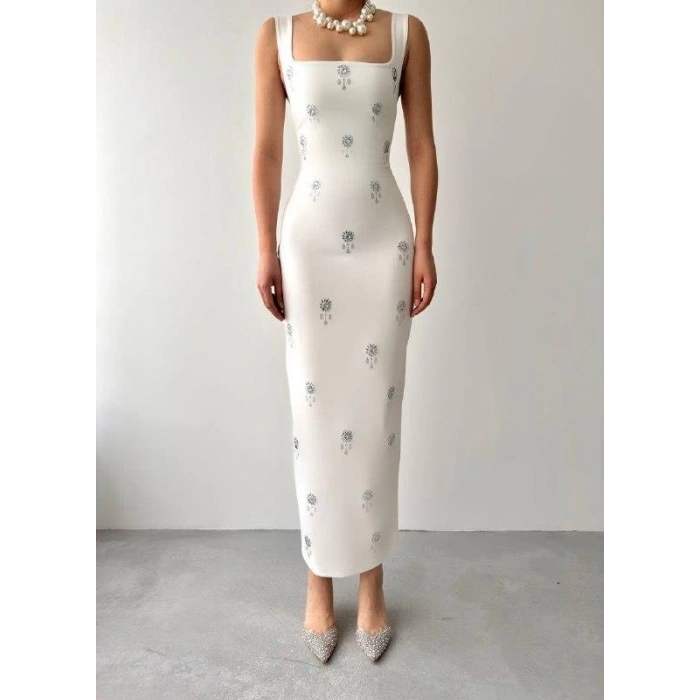 Ners Taş Detaylı Elbise