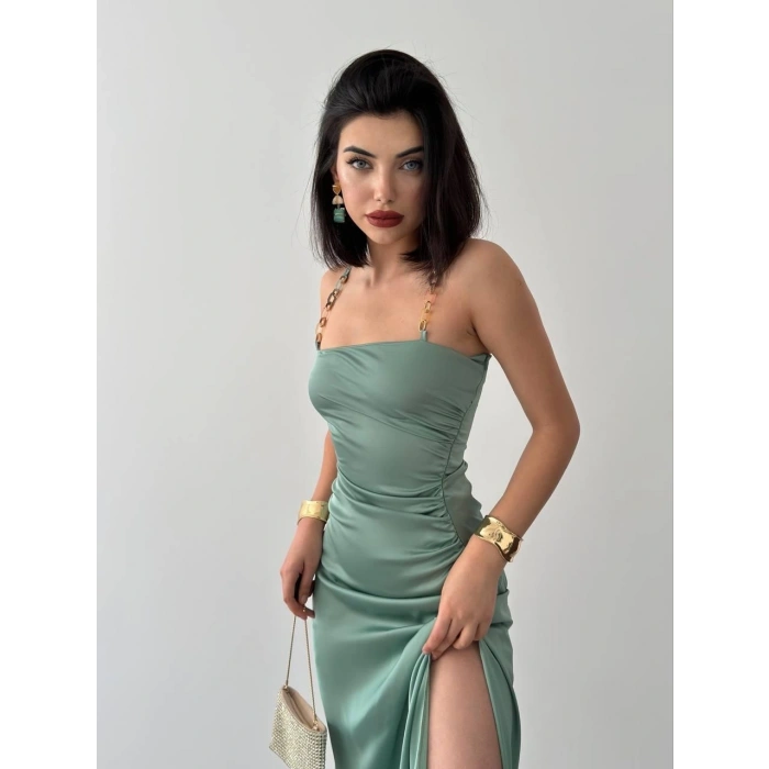 Oxpo Yırtmaç Detaylı Elbise