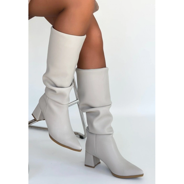 Pitay Bej Cilt Topuklu Çizme