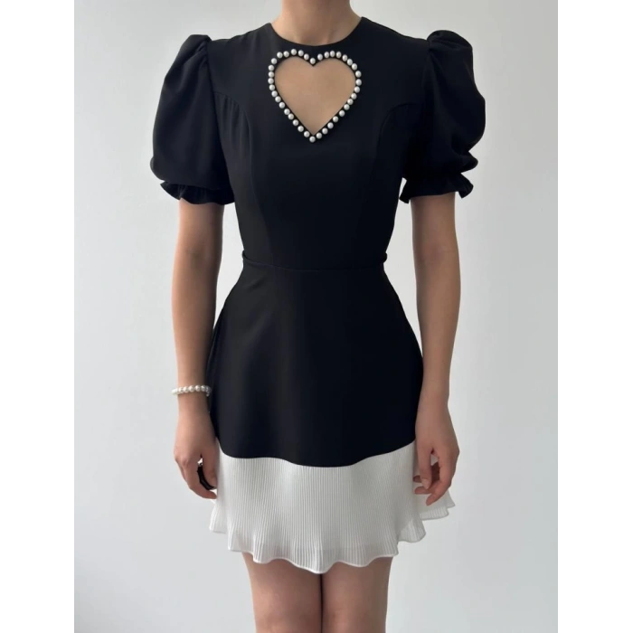 Safe Kalp Detaylı Elbise