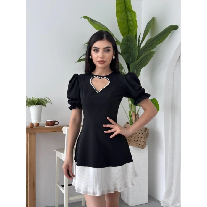 Safe Kalp Detaylı Elbise