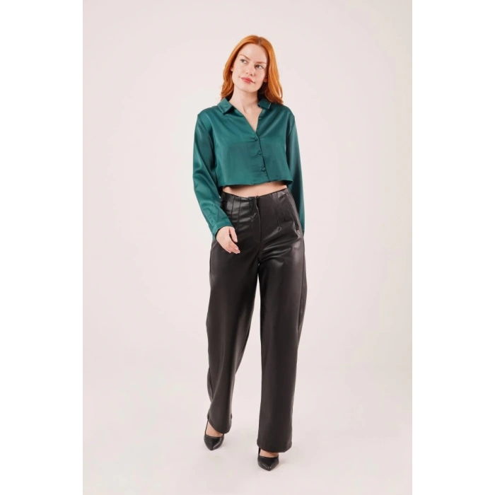 Saten Crop Model Yeşil Gömlek