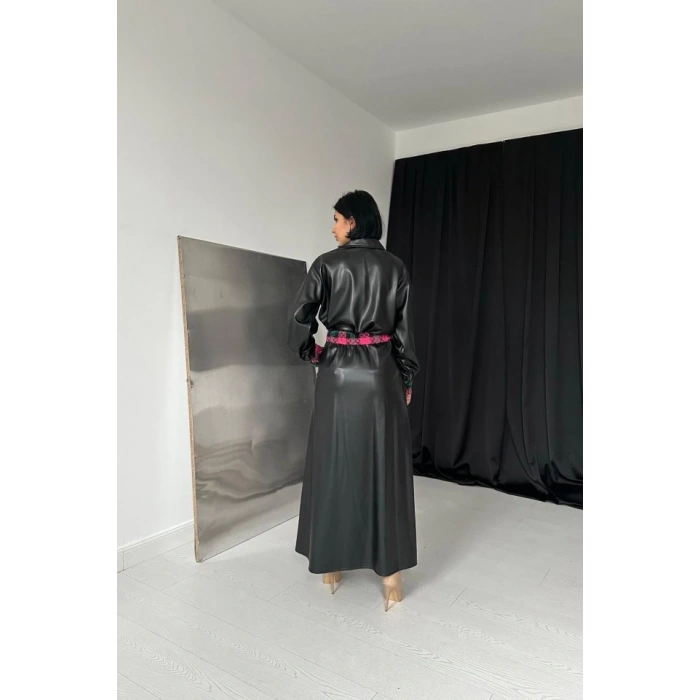 Siyah Garnili Etekli Deri Takım