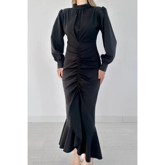 Siyah Volanlı Uzun Kol Elbise