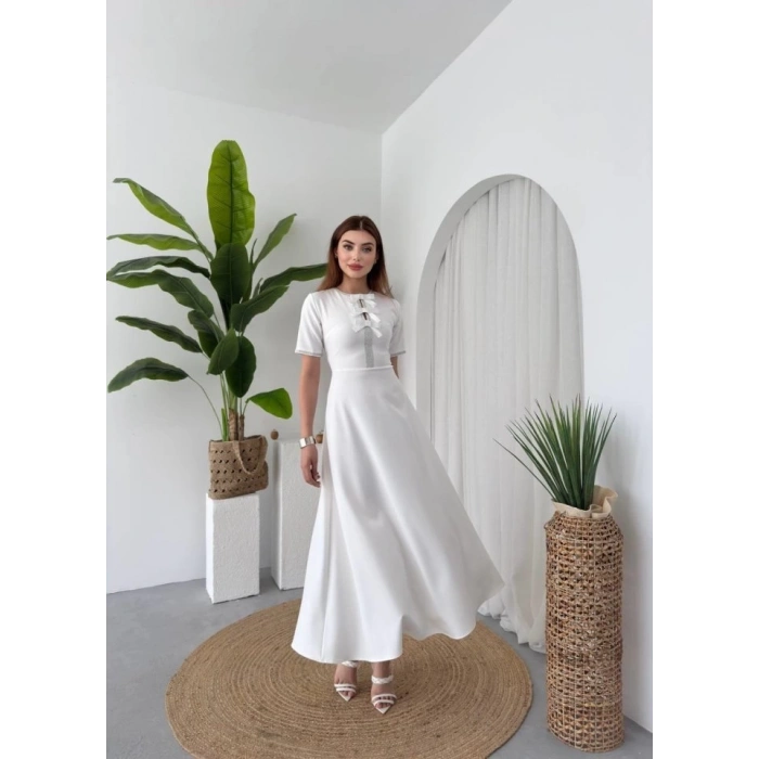 Wera Taşlı Fiyonk Detaylı Elbise