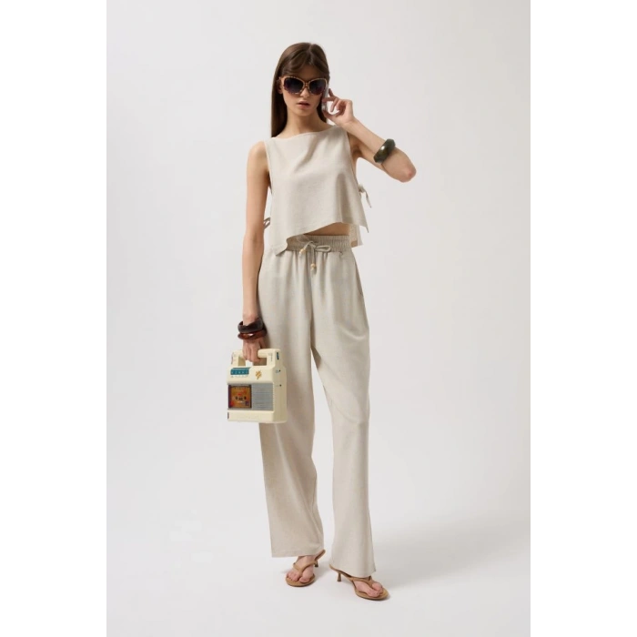 Yandan Bağlamalı Crop Bluz