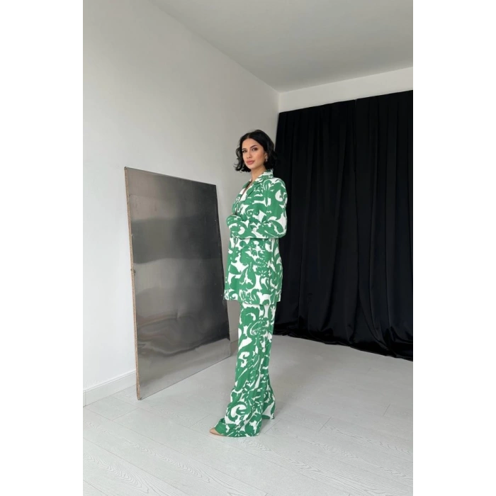 Yeşil Ceket Ve Pantolon Takım