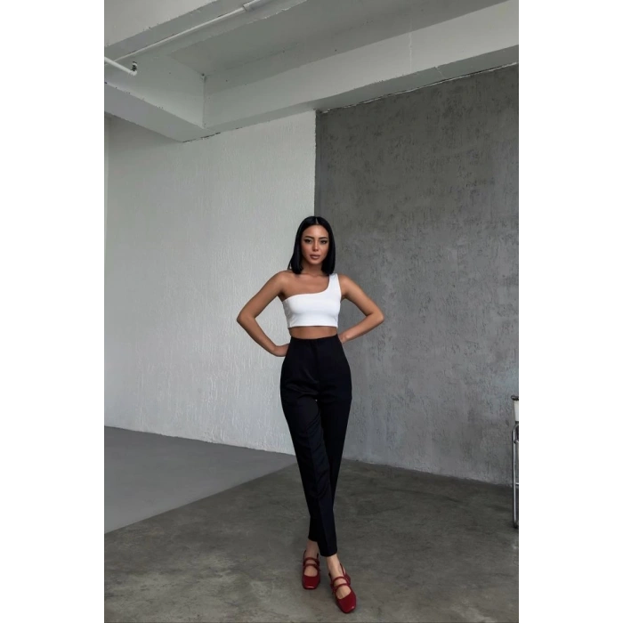 Yüksek Bel Pensli̇ Pantolon