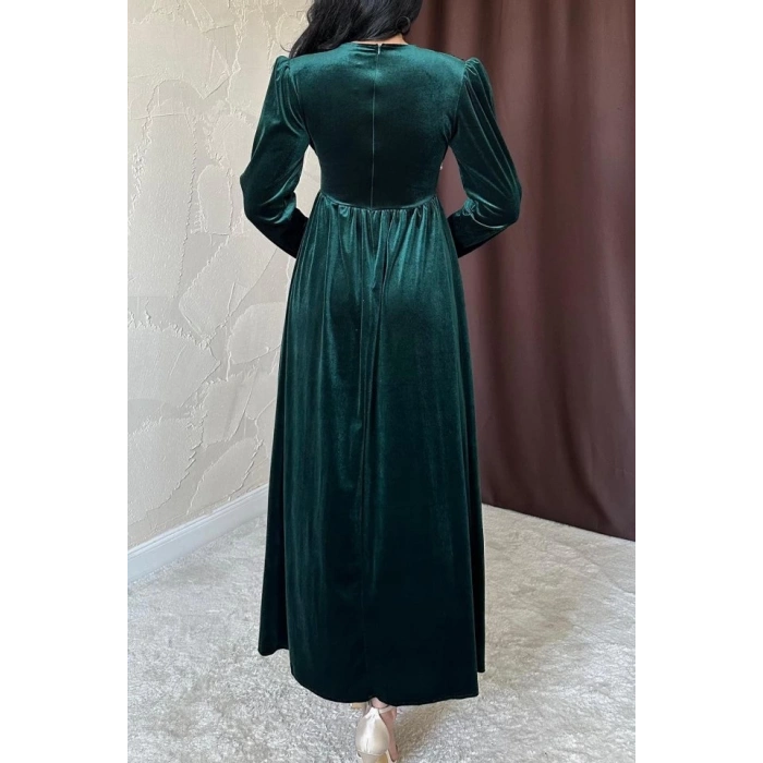 Zümrüt Göğüs Altı Taşlı Elbise