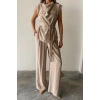TENCEL MODAL KOLSUZ BLUZ KAPALI CEP DETAYLI DÖKÜMLÜ - PANTOLON TAKIM - Bej