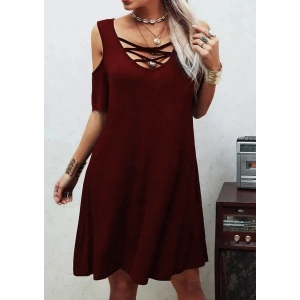 Dekolteli Bağcık Detay Viskon Kumaş Elbise