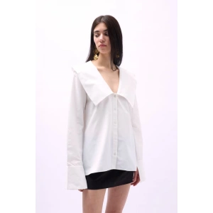 Geniş Yaka Volan Kol Gömlek