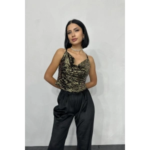 Gold Askılı Degaje Bluz