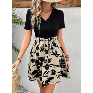 Kadın Kısa Kollu V Yakalı Belden Kuşaklı çiçek Desenli üst Viskon Alt Süprem Elbise