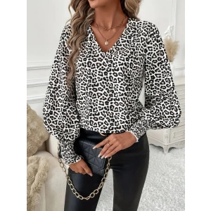 Kadın Uzun Kollu V Yaka Kollar Gipe Detaylı Leopar Desenli Süprem Bluz