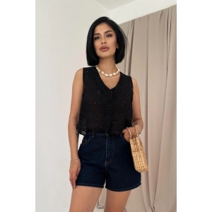 Siyah Sıfır Kol Brode Bluz