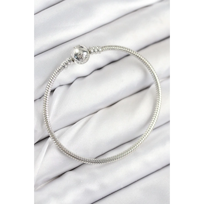 Pirinç Charm Topcuk Model Gümüş Renk Kadın Bileklik