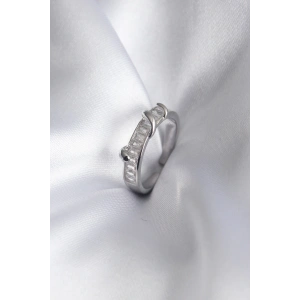 Pirinç Gümüş Renk Su Yolu Zirkon Taşlı Kadın Yüzük