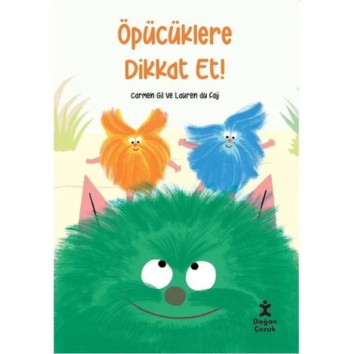 Öpücüklere Dikkat Et Doğan Çocuk