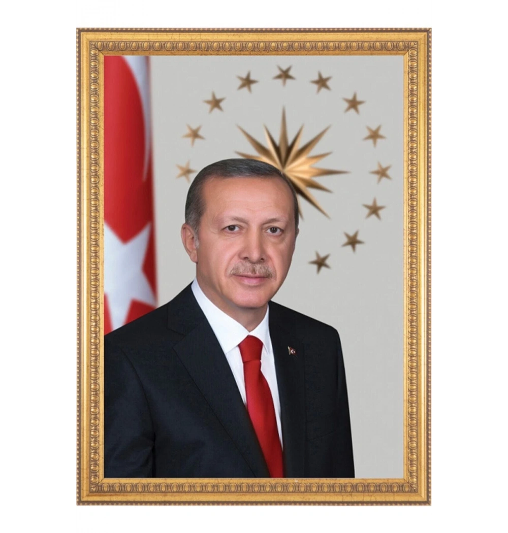 İnter 50X70 Varaklı Çerçeve Duvara Monte Rte Portresi Kod:Int-046