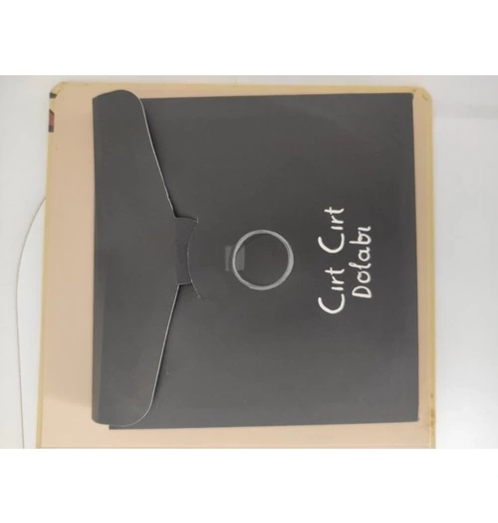 Kirpicik Kahvaltı Zamanı Sincap  Kitap