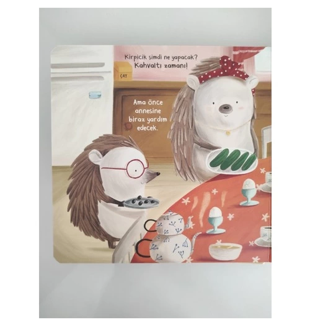 Kirpicik Kahvaltı Zamanı Sincap  Kitap