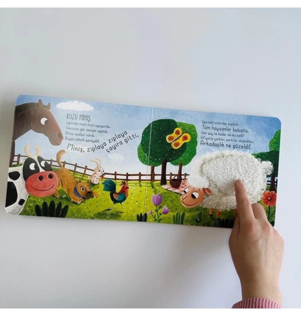 İlk Dokun Hisset Kitabım Çiftliğe Dokun  Sincap Kitap