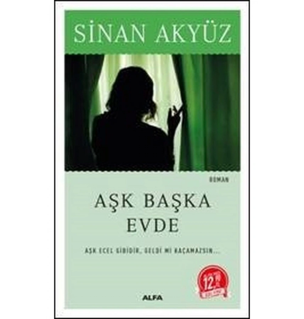 Aşk Başka Evde Mi̇Di̇ Boy. Si̇Nan Akyüz Alfa